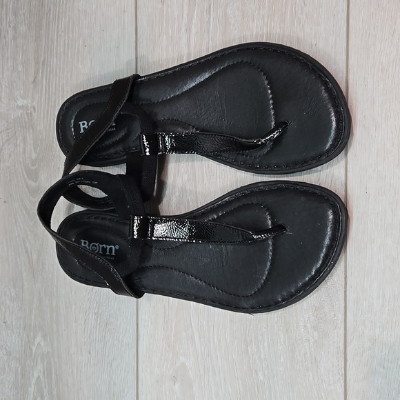 Born Women Leather Ankle Thong Sandals Slide shoes sz 8M - Picture 3 of 10